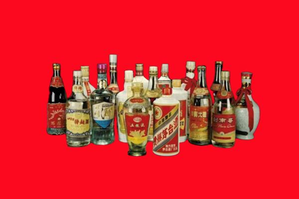 昌都市丁青回收十八老酒.jpg